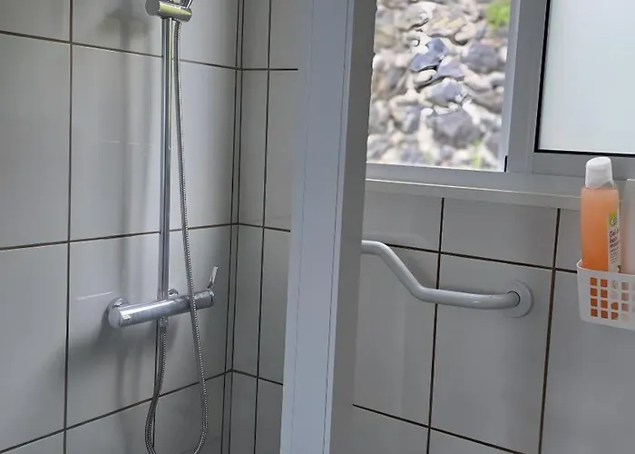 Baia Do Porto Lajes * Lajes das Flores