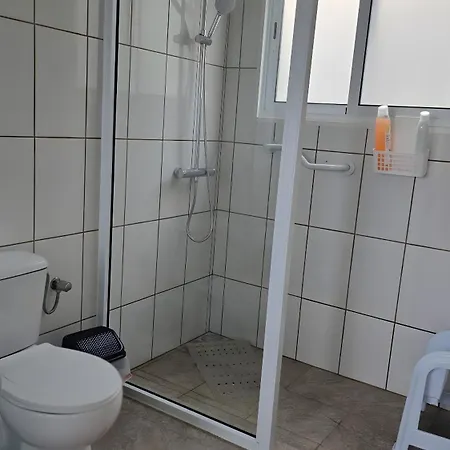 בית נופש Baia Do Porto Lajes *