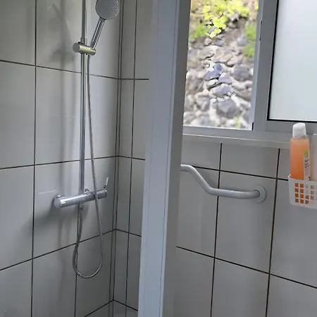 Baia Do Porto Lajes * Lajes das Flores