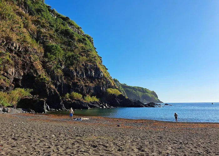 Baia Do Porto Lajes * Lajes das Flores