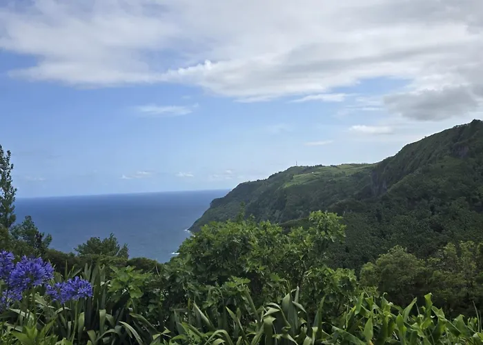 Baia Do Porto Lajes * Lajes das Flores